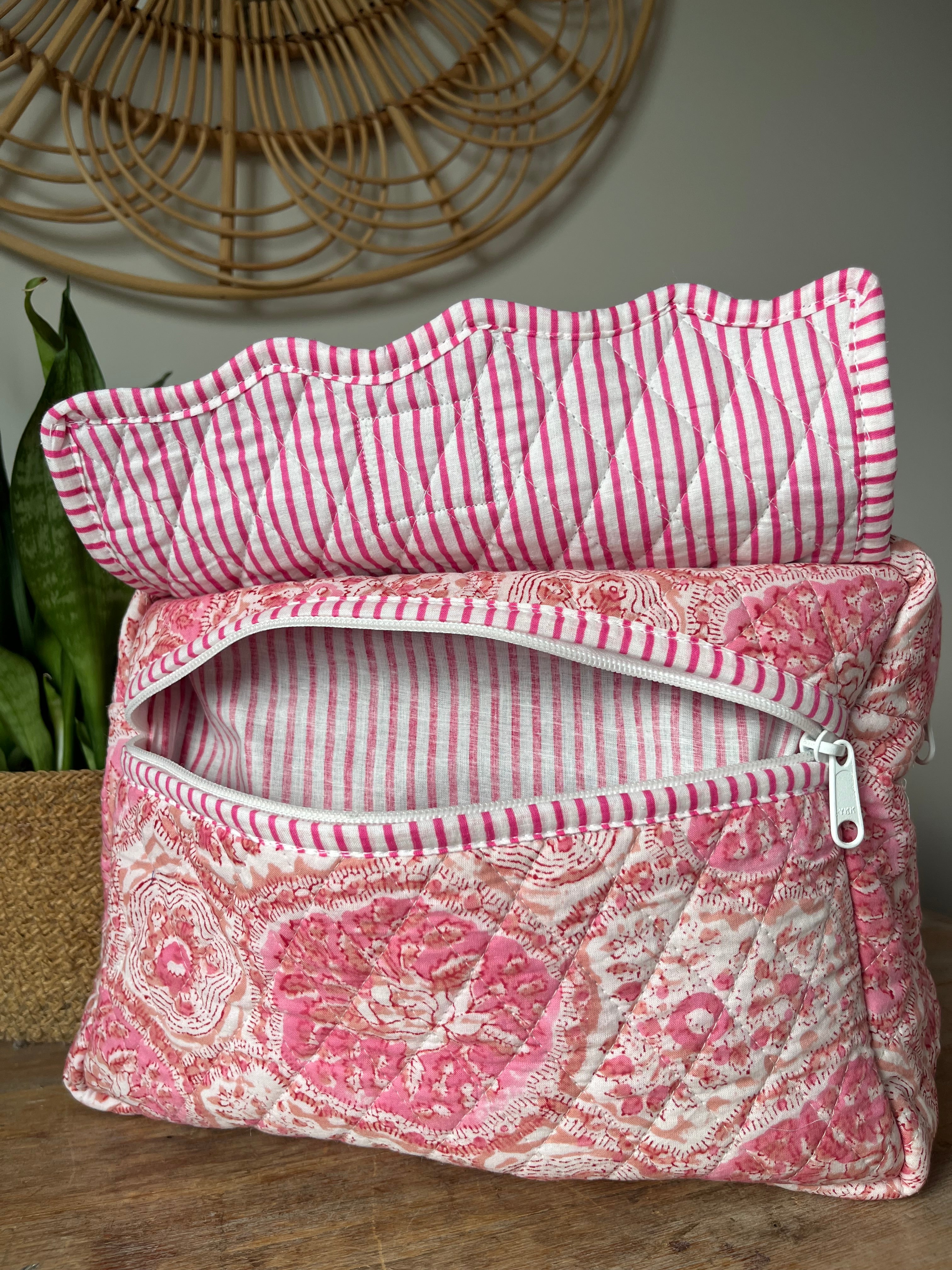 Large Wash Bag - Rose