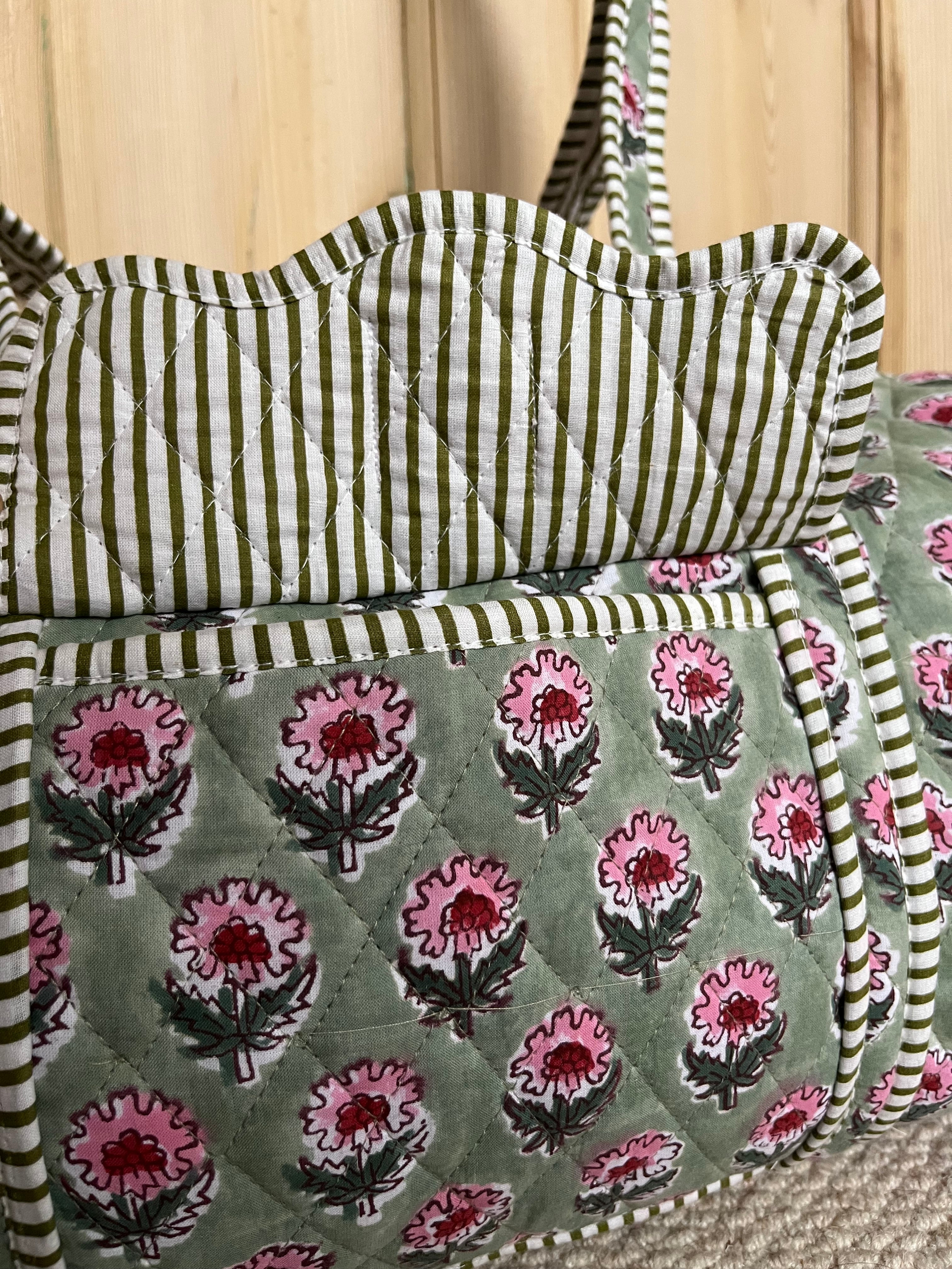 Duffle Bag - Carnation